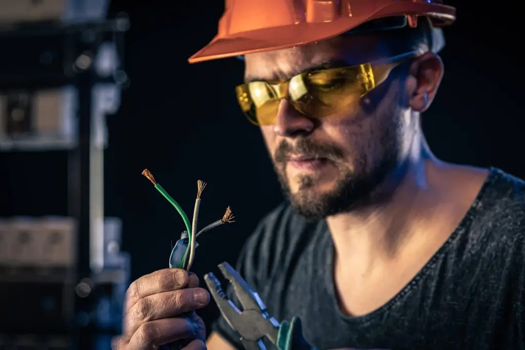 Cabling Technicians